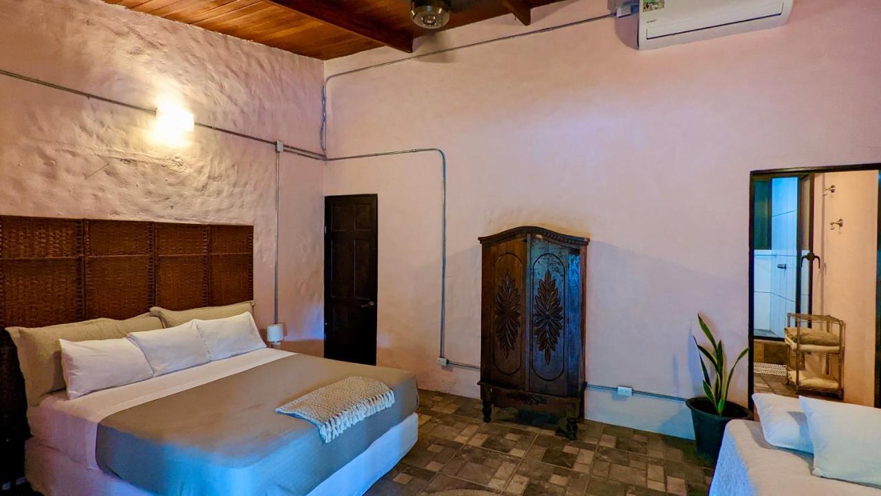 מנואל אנטוניו Kikazaru Beautiful Boutique Hotel With Pool (Adults Only) מראה חיצוני תמונה